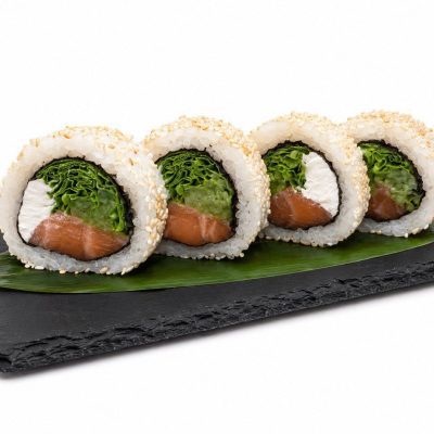 Salmon Sesame Roll